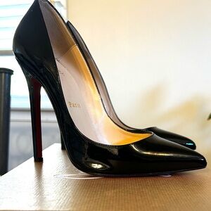 Christian Louboutin Pigalle
120 mm Pumps - Patent calf leather - Black